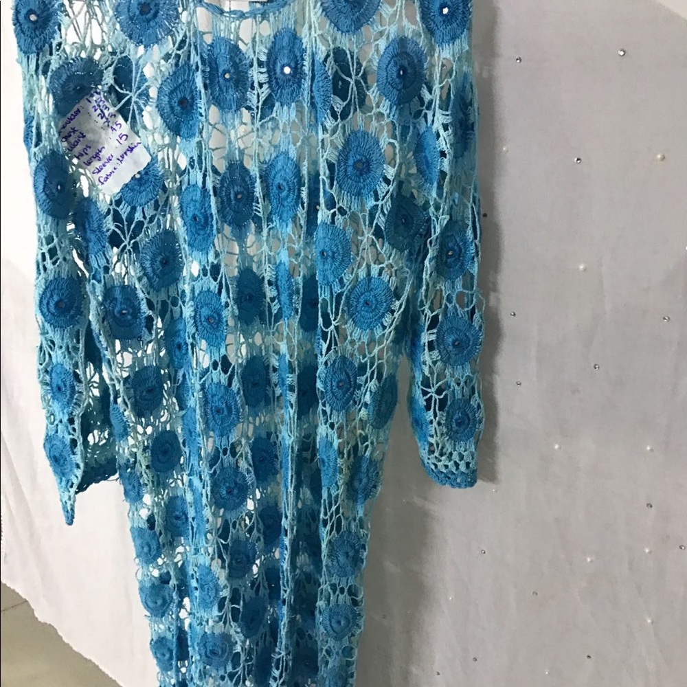 Beautiful top hand made